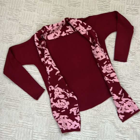 Cynthia Rowley sweater with removable scarf, new with tags, Size Small - Picture 8 of 16